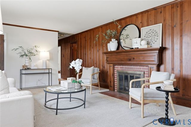 6900 Hopkins Rd, North Chesterfield, VA 23234