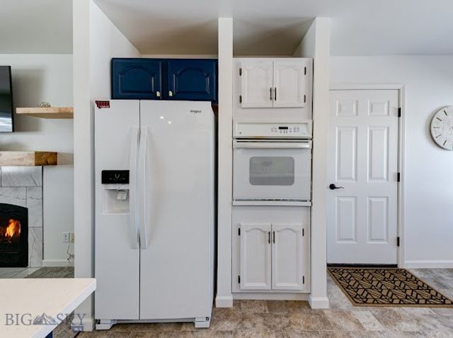 305 Lathrop Street W, Clyde Park, MT 59018