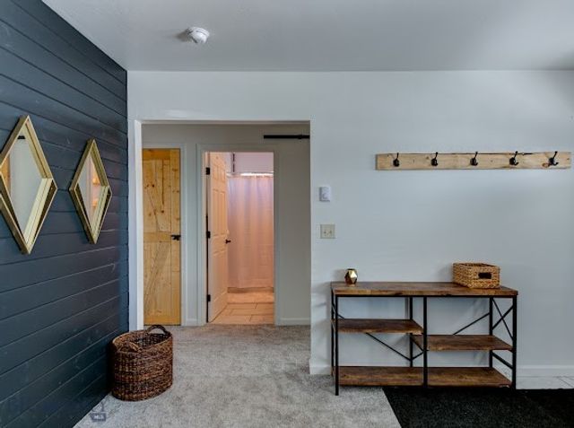 305 Lathrop Street W, Clyde Park, MT 59018