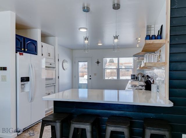 305 Lathrop Street W, Clyde Park, MT 59018