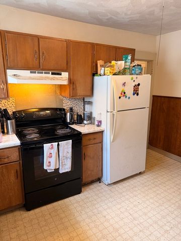 49 Sunset Rd 49, Somerville, MA 02144