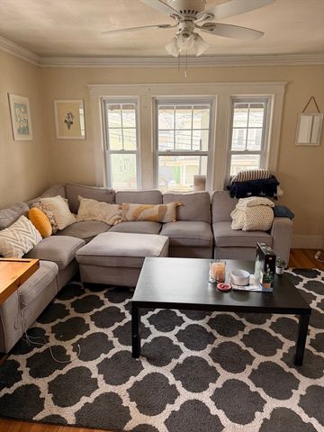 49 Sunset Rd 49, Somerville, MA 02144