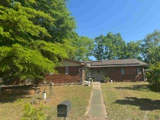 216 Hickory Glen, Centerville, GA 31208