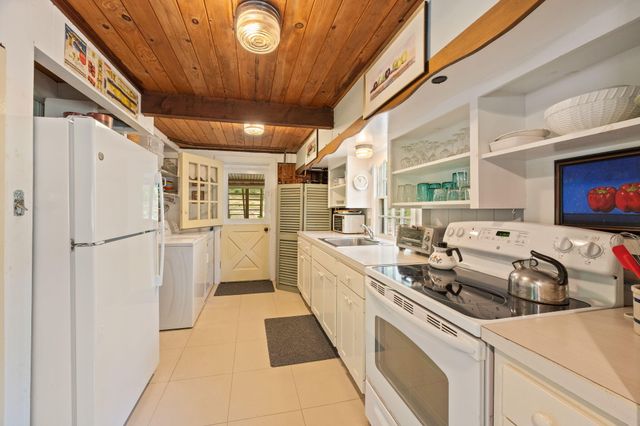 95 Indian Neck Road, Wellfleet, MA 02667