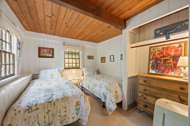 95 Indian Neck Road, Wellfleet, MA 02667