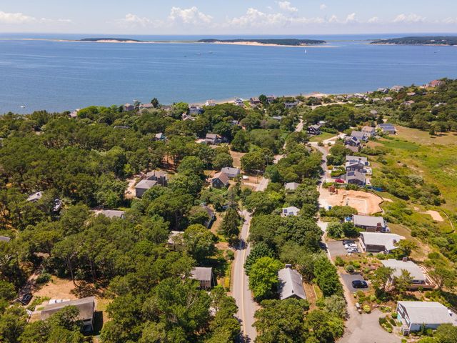 95 Indian Neck Road, Wellfleet, MA 02667