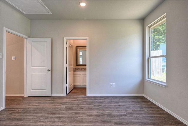 11779 White Cedar, Willis, TX 77318