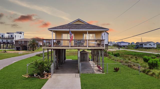 4014 6th Street, Galveston, TX 77554