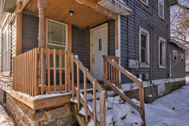 2249 S Hamilton Street, Saginaw, MI 48602