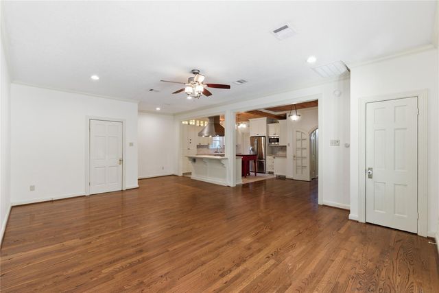 6666 Fairfield Street, Houston, TX 77023