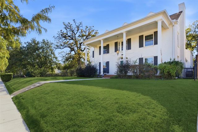 6666 Fairfield Street, Houston, TX 77023