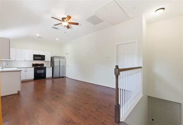 6666 Fairfield Street, Houston, TX 77023