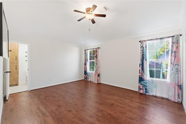 6666 Fairfield Street, Houston, TX 77023