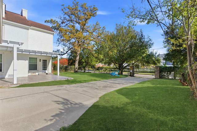 6666 Fairfield Street, Houston, TX 77023