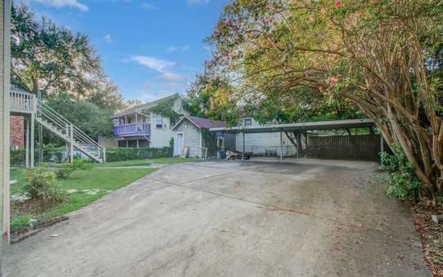 2042 Bissonnet Street, Houston, TX 77005