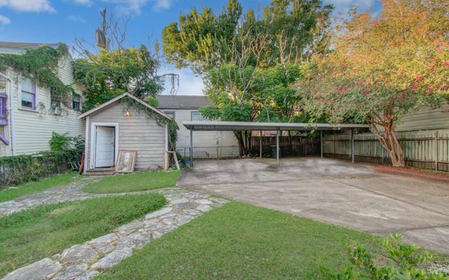 2042 Bissonnet Street, Houston, TX 77005