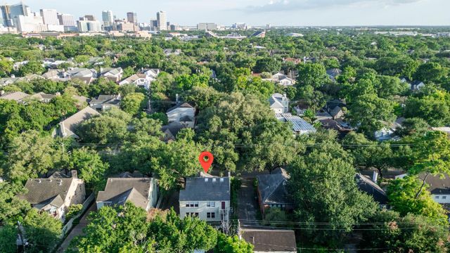 2042 Bissonnet Street, Houston, TX 77005