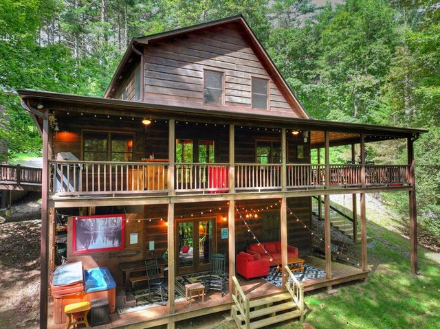 171 Mountain Lake Drive, Blue Ridge, GA 30513