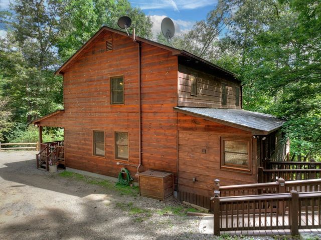 171 Mountain Lake Drive, Blue Ridge, GA 30513
