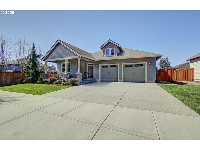 16393 KITTY HAWK Ave, Oregon City, OR 97045