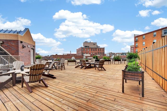 300 Walnut Street 2205, Des Moines, IA 50309