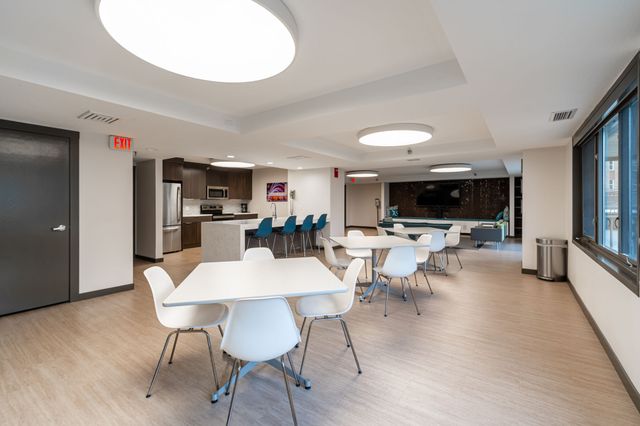 300 Walnut Street 2205, Des Moines, IA 50309