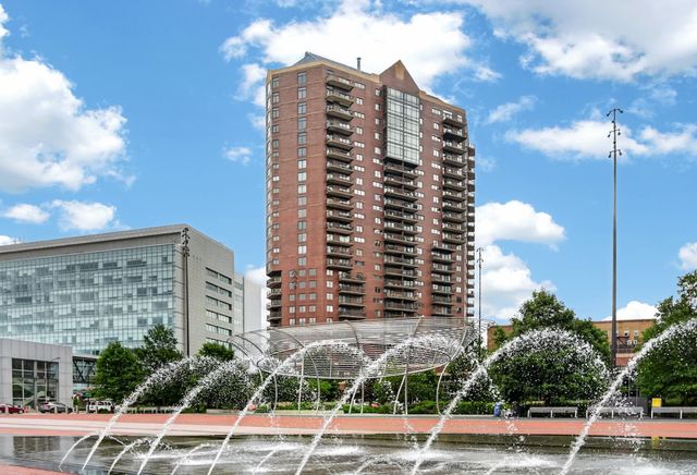 300 Walnut Street 2205, Des Moines, IA 50309