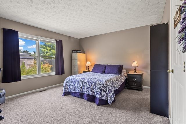 1560 Adamsmoor Drive, Waynesville, OH 45068