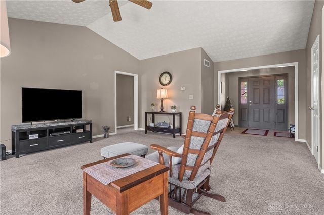 1560 Adamsmoor Drive, Waynesville, OH 45068