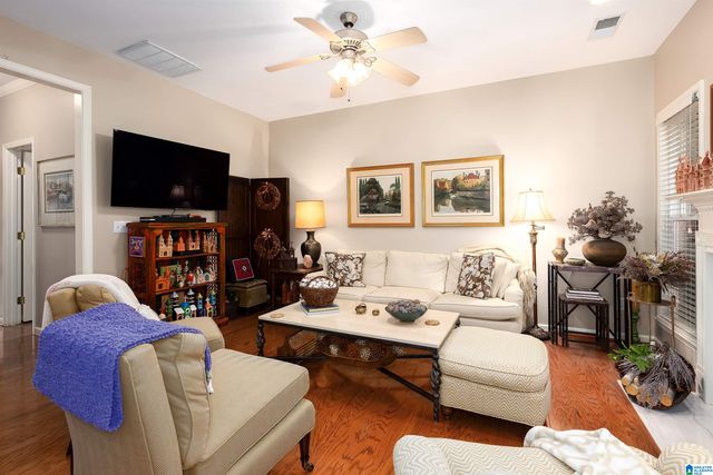 533 HACKBERRY RIDGE COVE, Birmingham, AL 35226