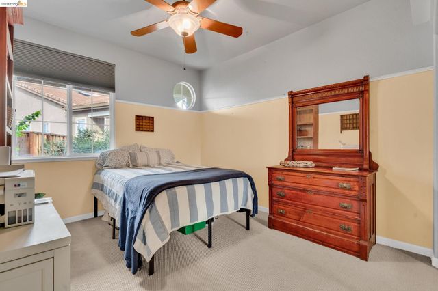 10 Kali Ct, Oakley, CA 94561