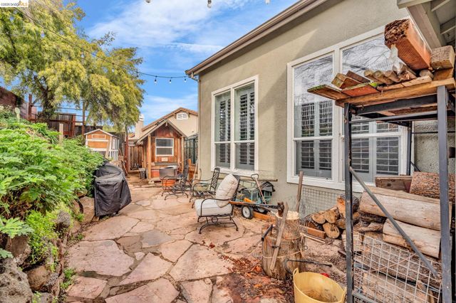 10 Kali Ct, Oakley, CA 94561