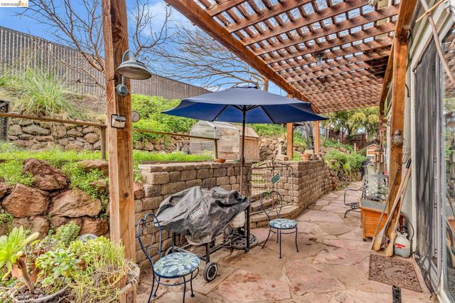 10 Kali Ct, Oakley, CA 94561