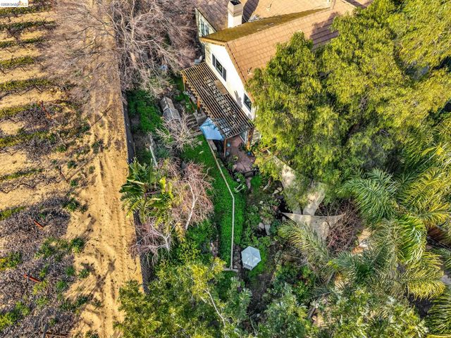 10 Kali Ct, Oakley, CA 94561