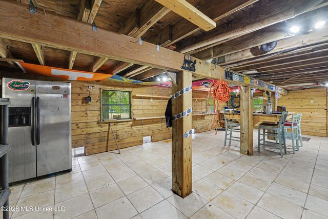 15 Wisteria Court, Bay Saint Louis, MS 39520