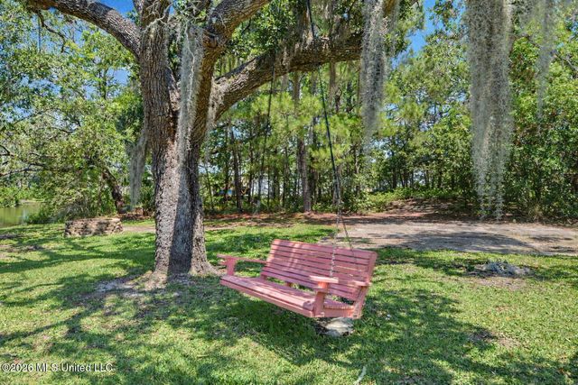 15 Wisteria Court, Bay Saint Louis, MS 39520