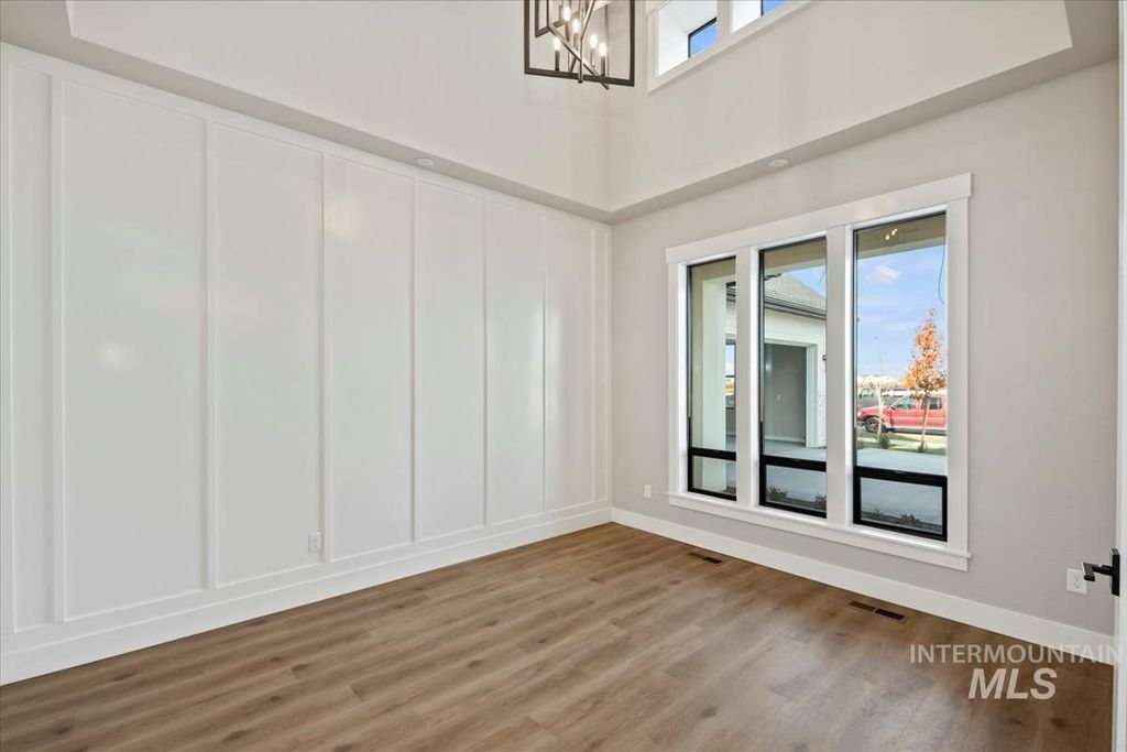 6404 W Danes Dr, Eagle, ID 83616 photo 4