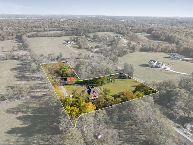753 Tate Ln, Mount Juliet, TN 37122