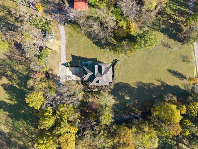 753 Tate Ln, Mount Juliet, TN 37122