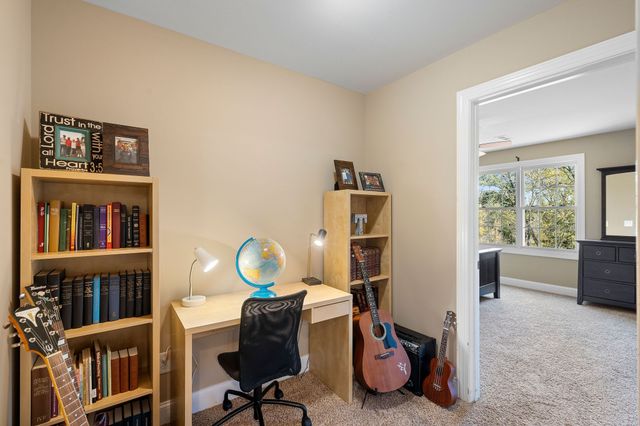 753 Tate Ln, Mount Juliet, TN 37122