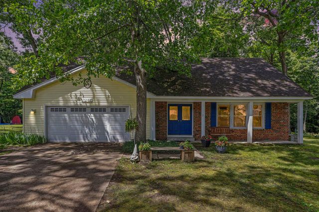 10162 Lloy Street, Portage, MI 49024