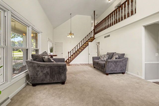 10162 Lloy Street, Portage, MI 49024