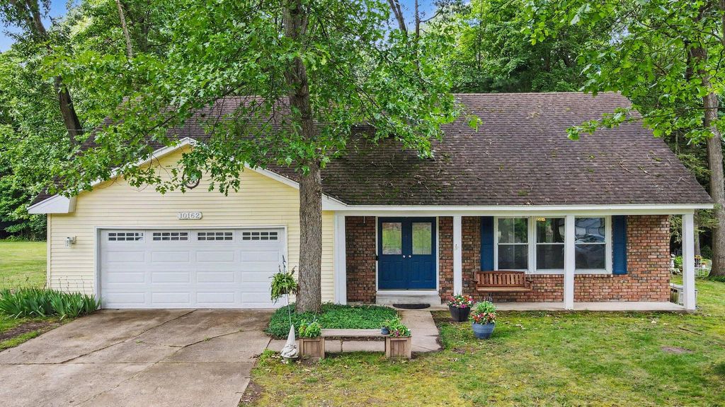 10162 Lloy Street, Portage, MI 49024