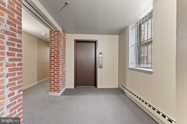 209 N 4TH ST #F4, Philadelphia, PA 19106