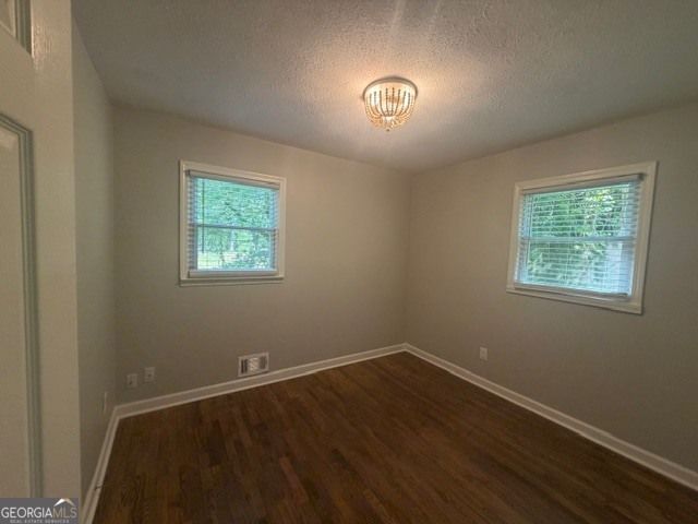6057 Blackhawk Trail SE, Mableton, GA 30126