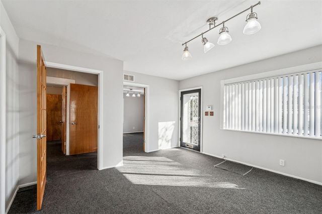 801 49TH STREET N, St Petersburg, FL 33710