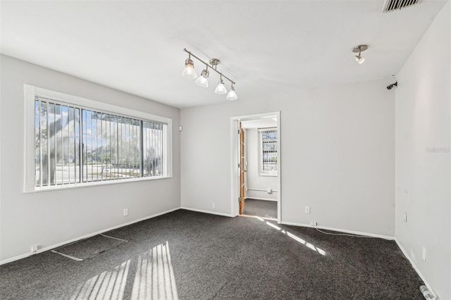 801 49TH STREET N, St Petersburg, FL 33710