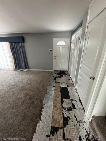 2041 Twilight Hill, Commerce Twp, MI 48390