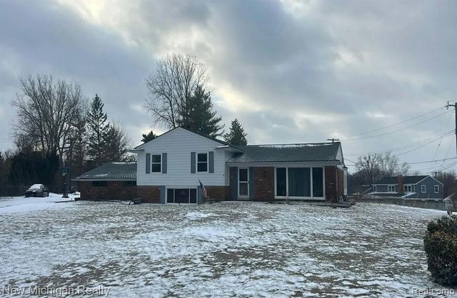 2041 Twilight Hill, Commerce Twp, MI 48390