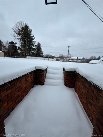 2041 Twilight Hill, Commerce Twp, MI 48390